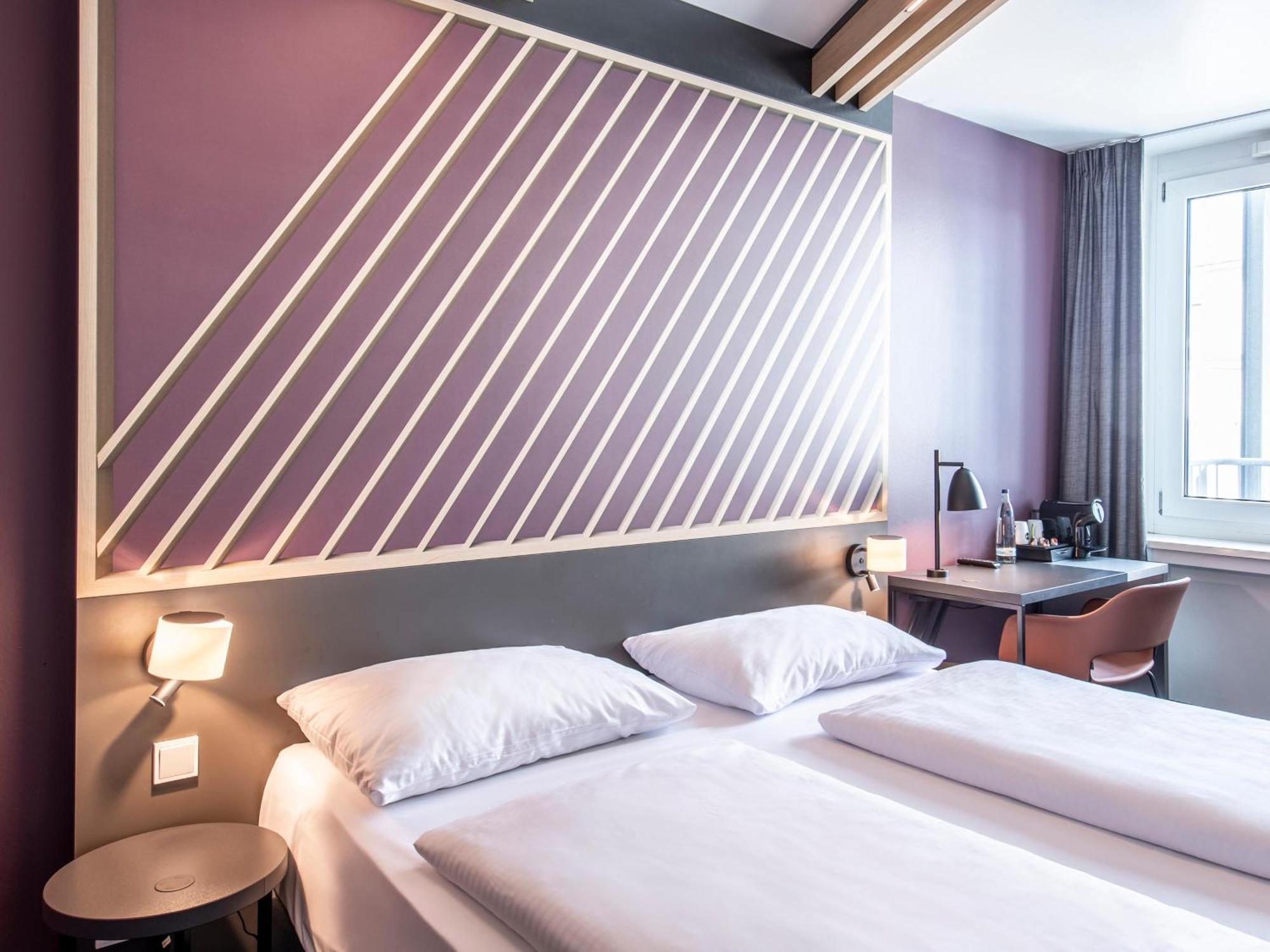 B&B Hotel Nuernberg-Hbf ภายนอก รูปภาพ