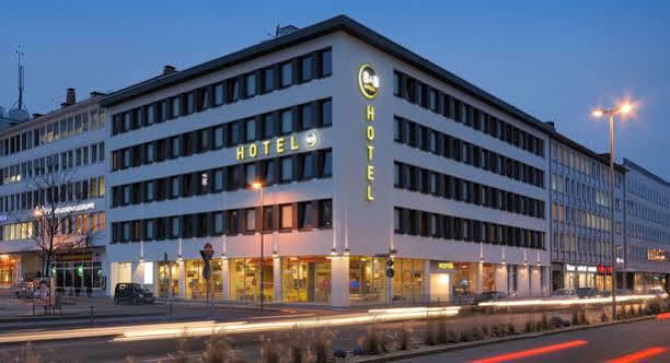 B&B Hotel Nuernberg-Hbf ภายนอก รูปภาพ